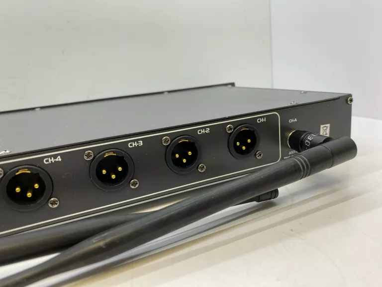 ZESTAW OMNITRONIC UHF 400