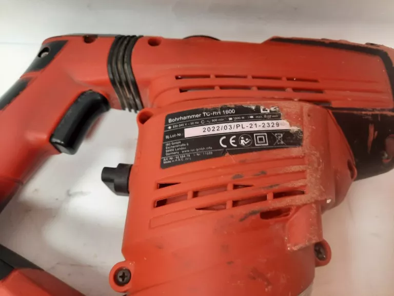 MŁOT UDAROWY EINHELL TC-RH 1600 Z WALIZKĄ