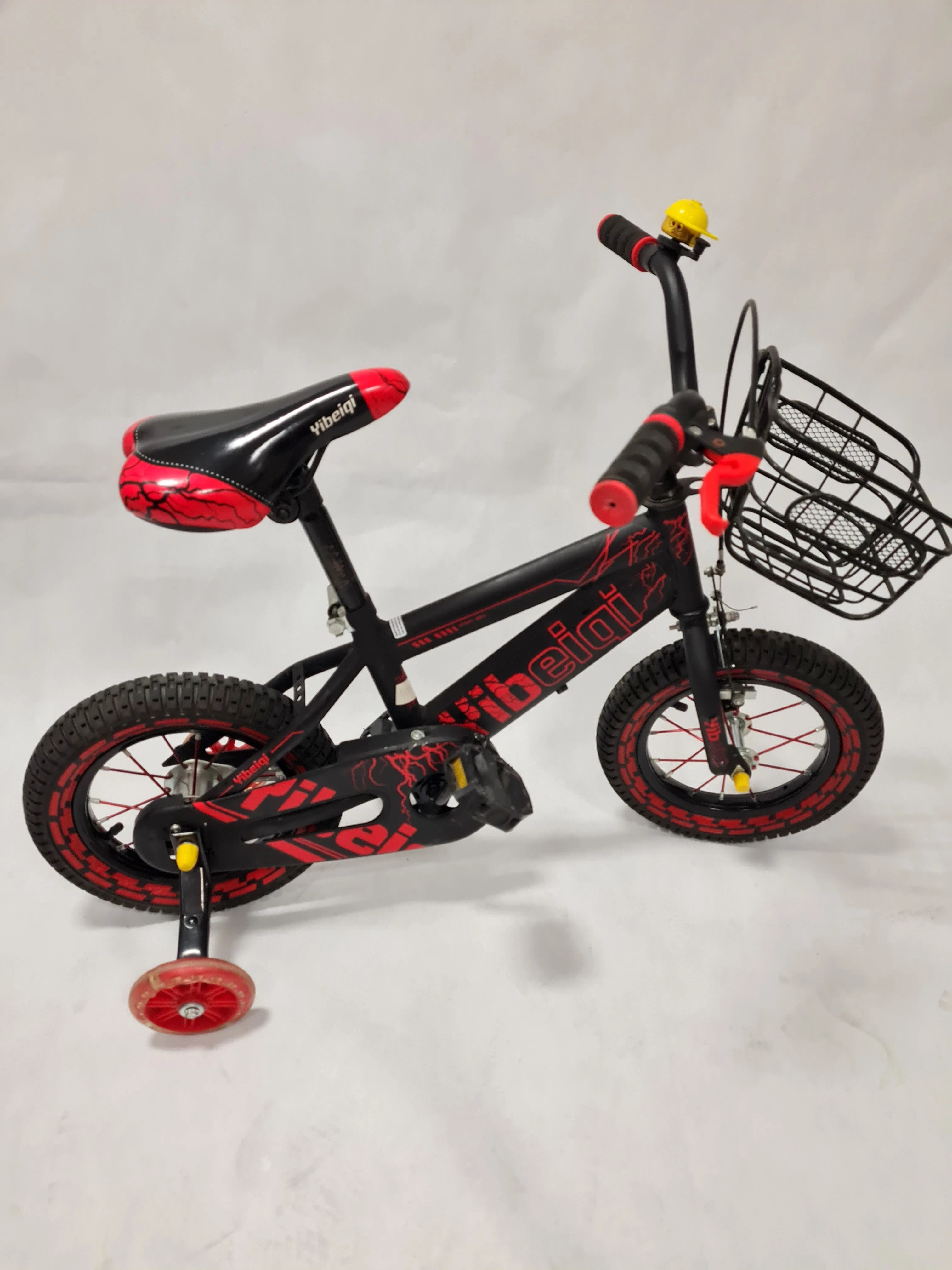 rowerek-dzieciecy-bmx-rower-yibeiqi-14-cali-opis-model-rowerek-dzieciecy-bmx-z-kolkami-rower