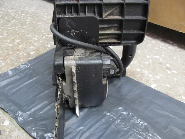 PIŁA ELEKTRYCZNA KS-2300
