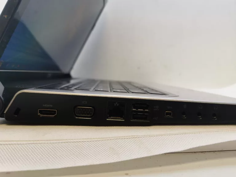 LAPTOP DELL STUDIO 1555 WIN7/300GB DYSK/4RAM+ŁAD