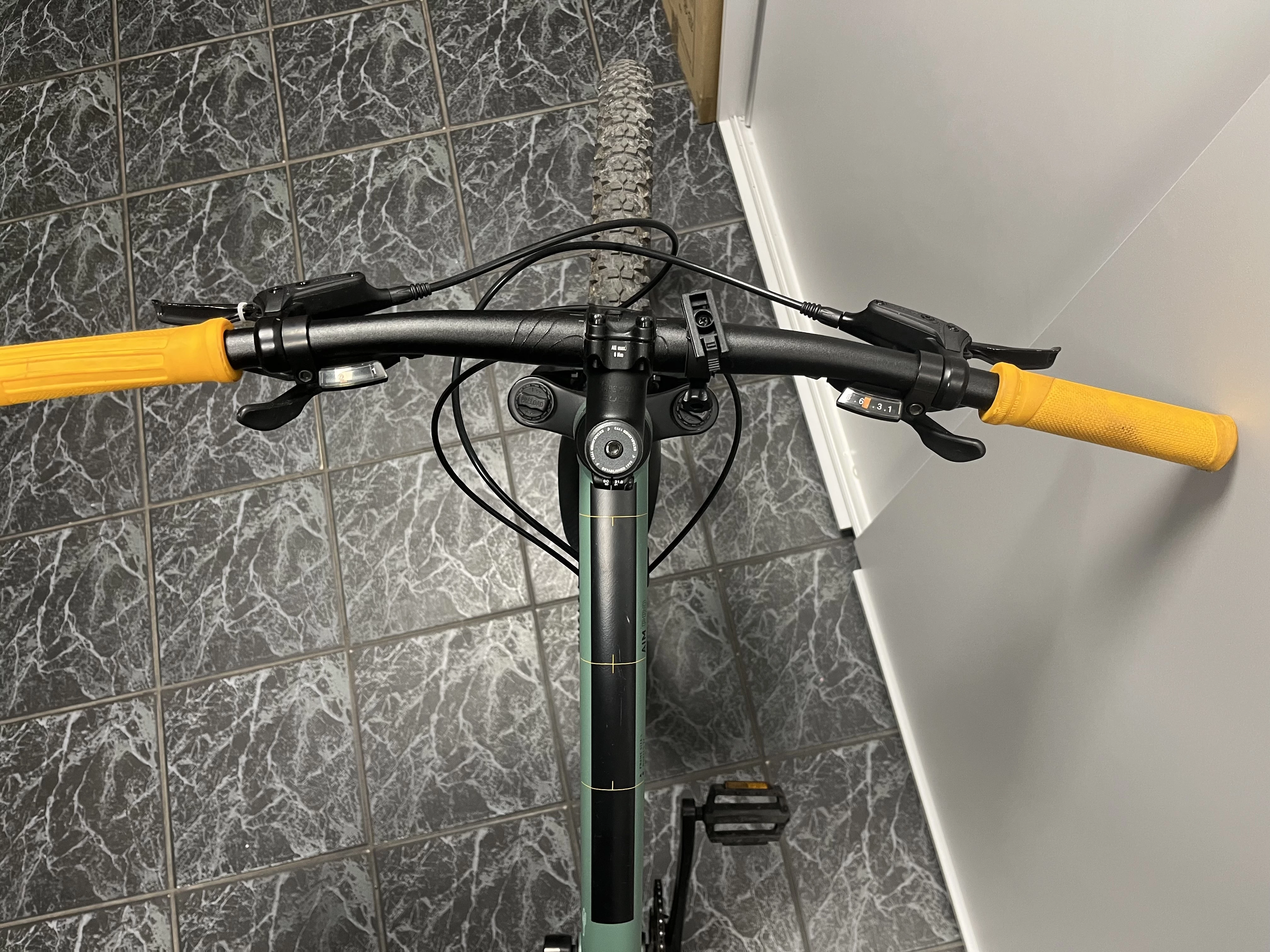 rower-cube-aim-pro-29-zielony-rama-l-rozmiar-kola-29