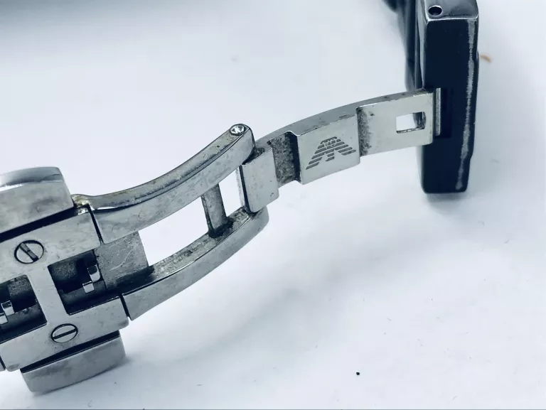 zegarek-emporio-armani-ar-5858-ksztalt-koperty-129223-2