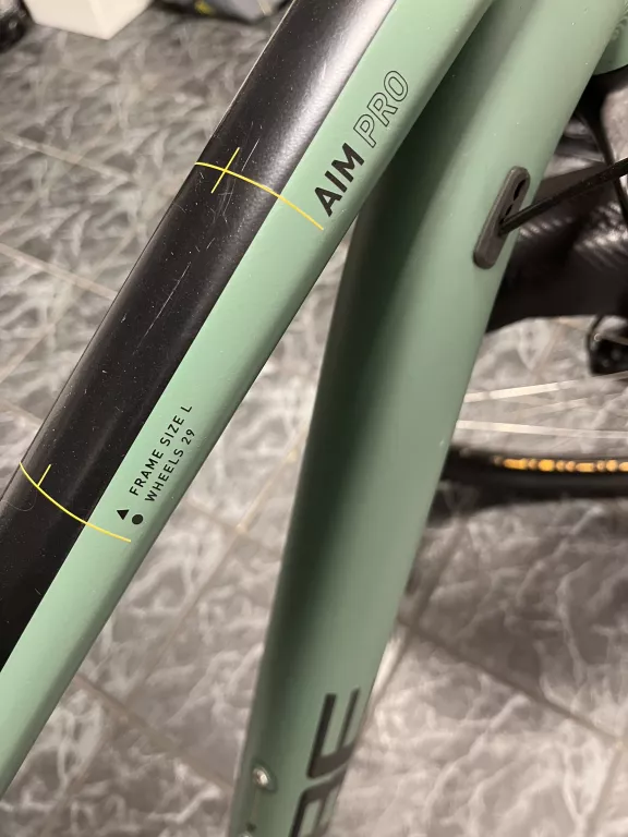 rower-cube-aim-pro-29-zielony-rama-l-kolor-wielokolorowy