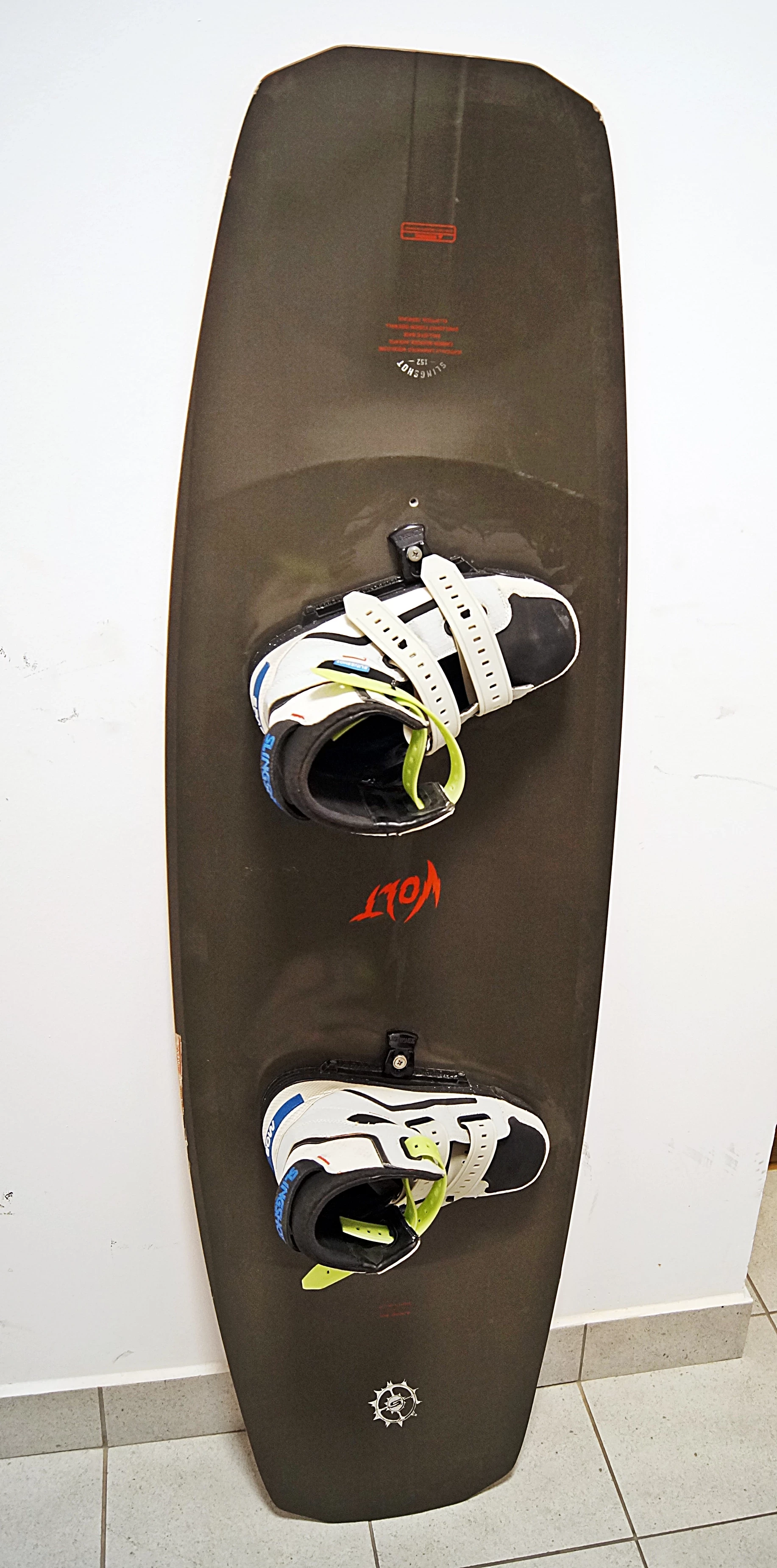 deska-waterboard-slingshot-152-z-butami-dl-w-27cm-chelmska-50-warszawa