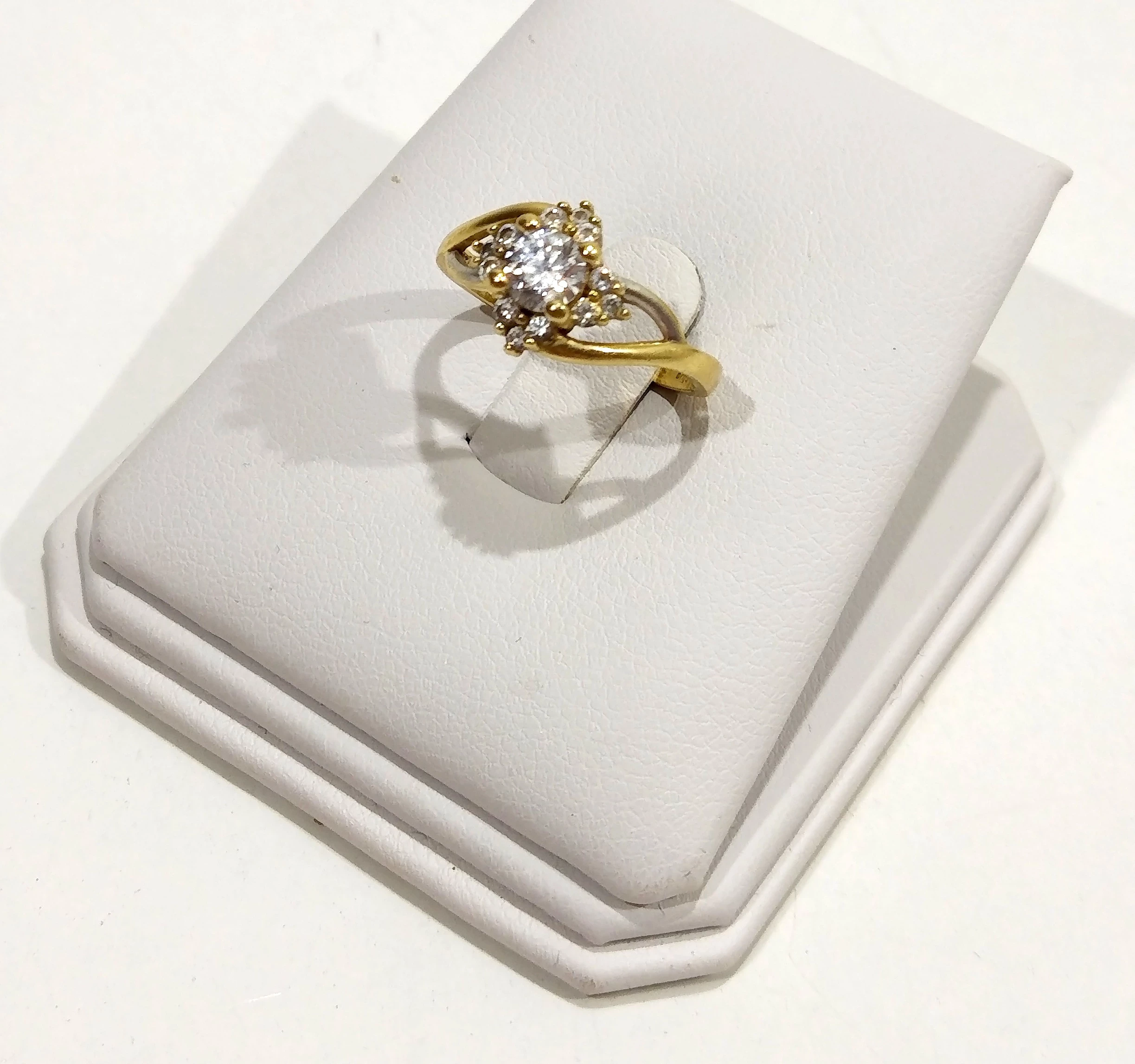 piekny-zloty-pierscionek-pr585-stan-11323-2