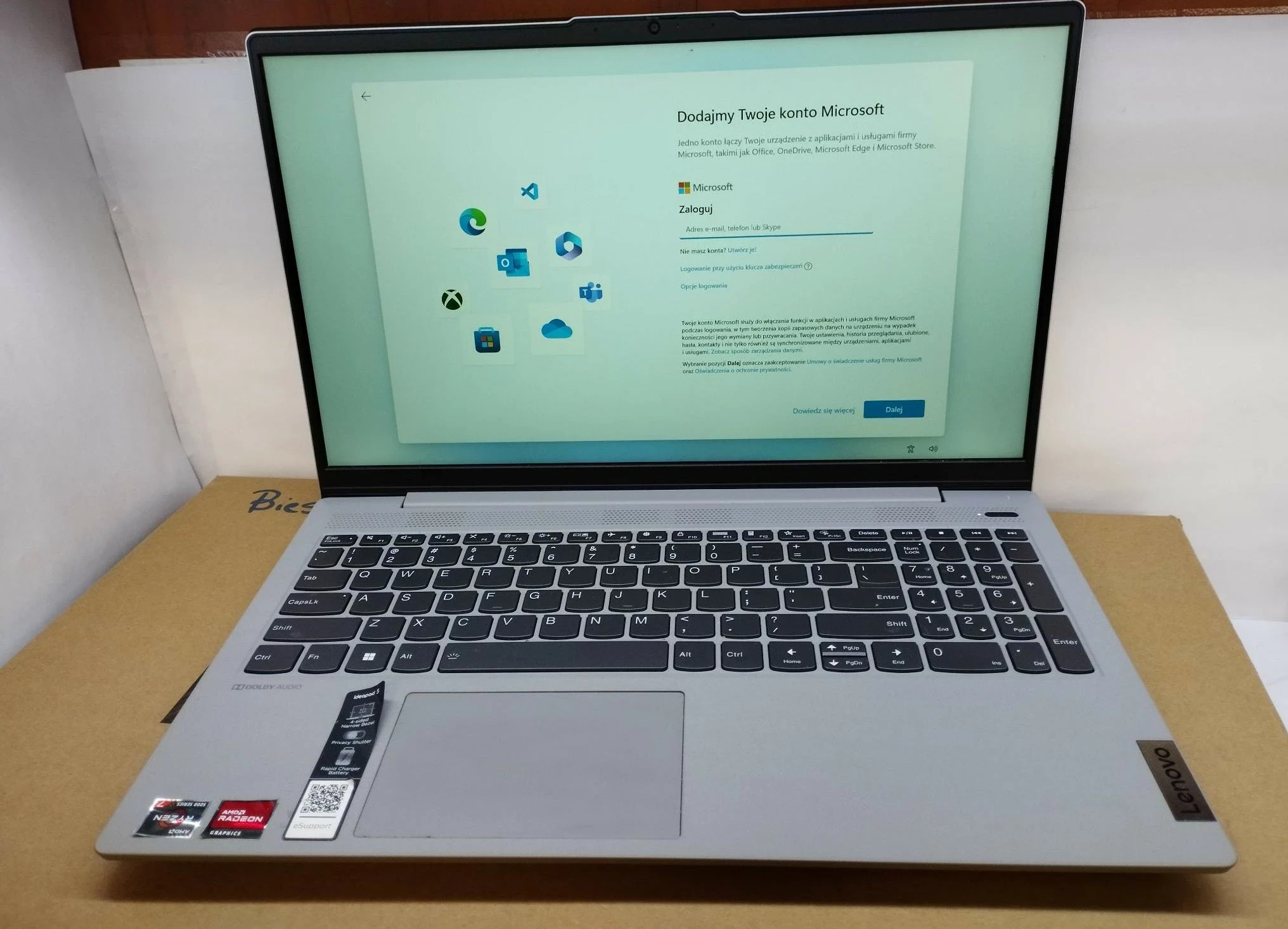 laptop-lenovo-ideapad-5-15alc05-16gb-512-gb-ssd-rodzaj-karty-graficznej-grafika-zintegrowana