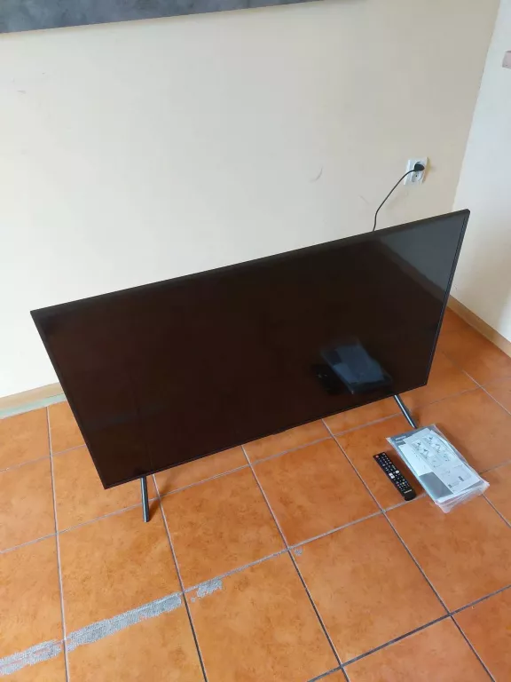 TV SAMSUNG UE50RU7102