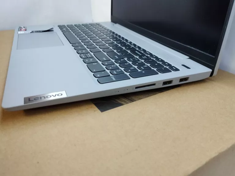 laptop-lenovo-ideapad-5-15alc05-16gb-512-gb-ssd-seria-procesora-amd-a10