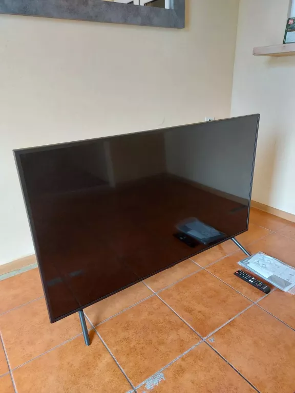 TV SAMSUNG UE50RU7102
