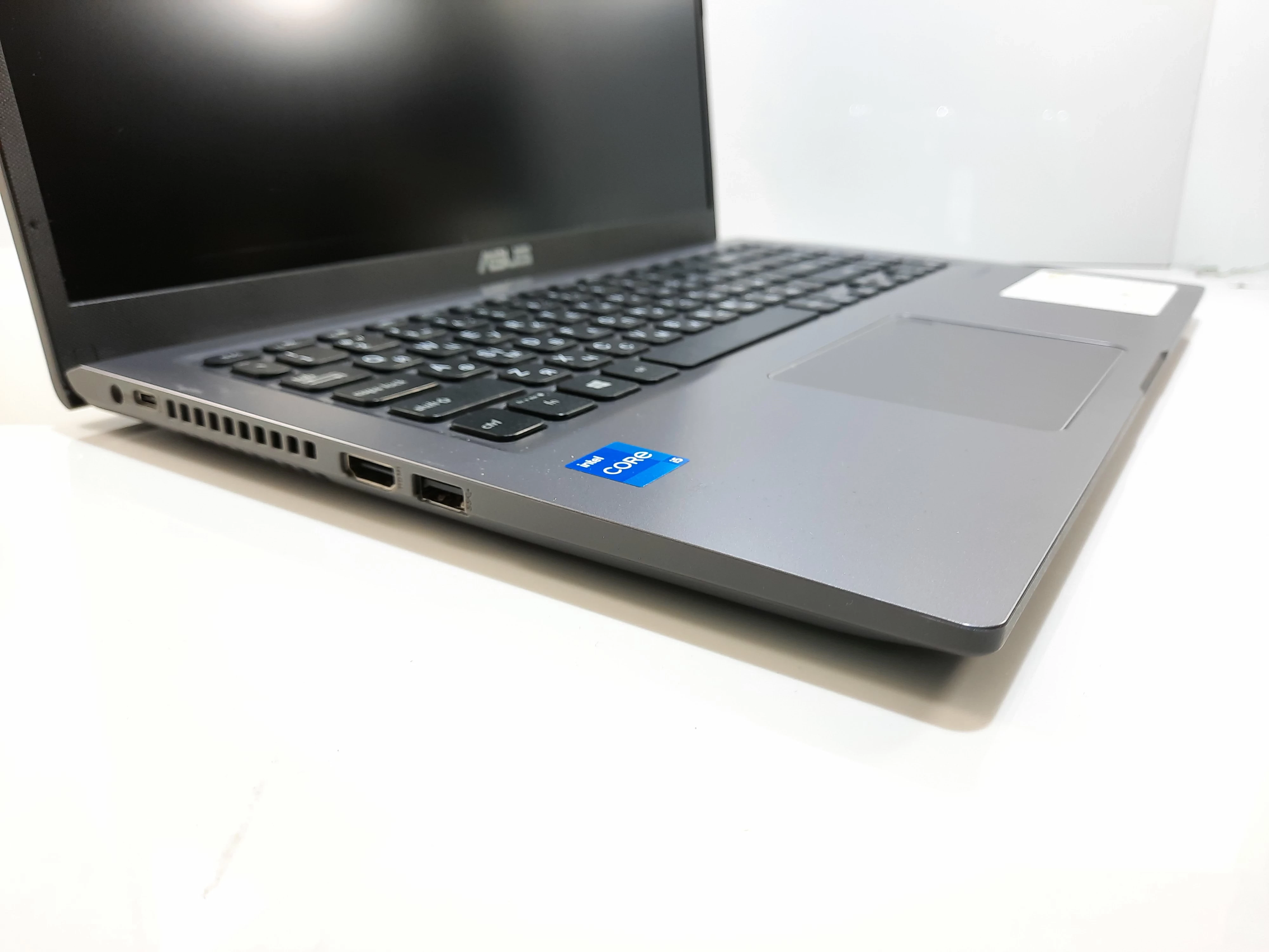 laptop-asus-x515ea-i5-1135g7-8512gb-ssd-gwub-seria-procesora-intel-core-i5