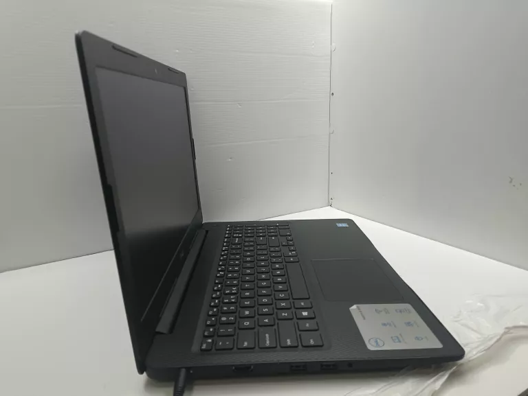 laptop-dell-inspiron-15-3000-przekatna-ekranu-1560