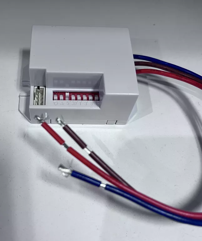 czujnik-ruchu-provero-id-0052-wpuszczany-z-antenka-kod-producenta-id-0052