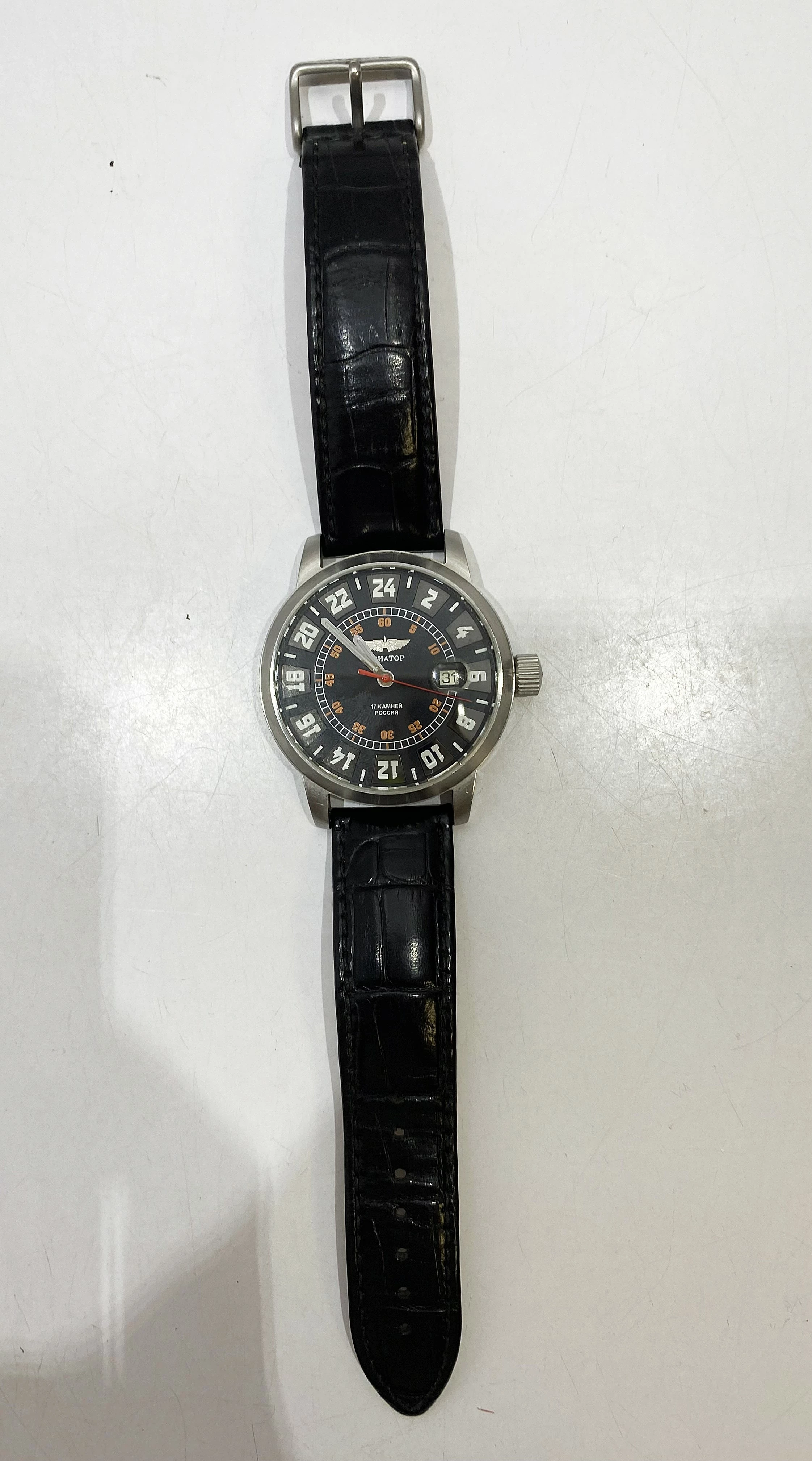 zegarek-aviator-mechaniczny-typ-nareczny