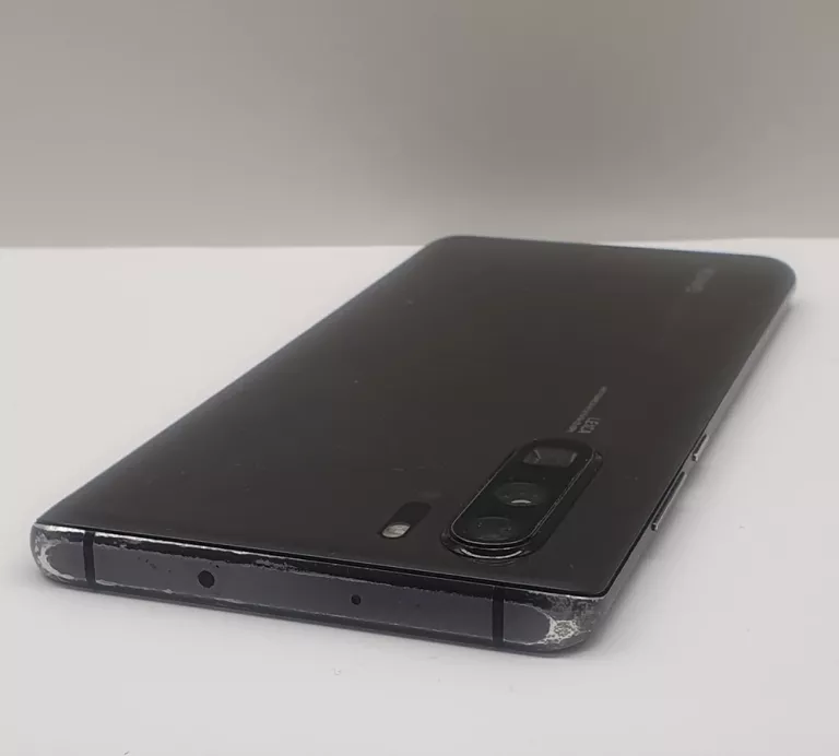 telefon-huawei-p30-pro-6-gb128-gb-pekniety-czarny-przekatna-ekranu-647
