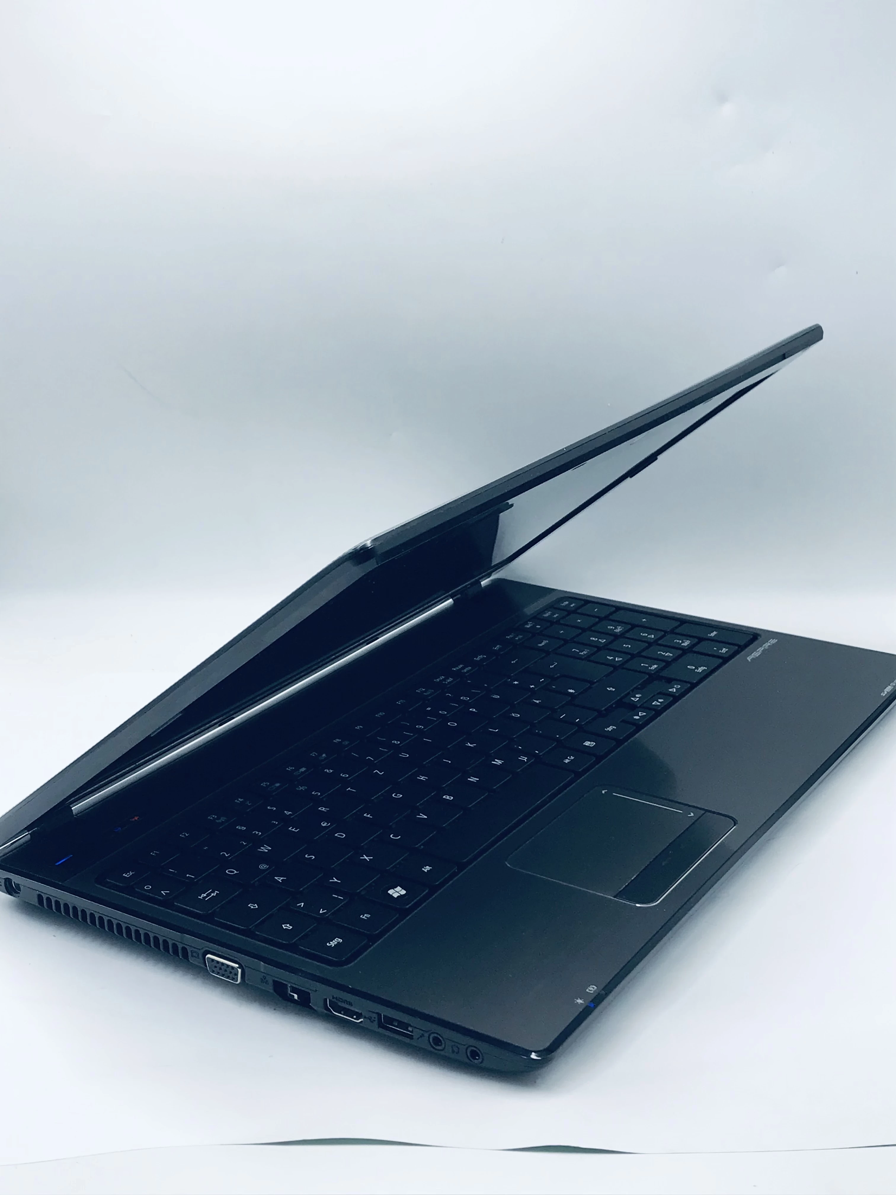 laptop-acer-aspire-5741g-750gb-hdd-liczba-rdzeni-procesora-2