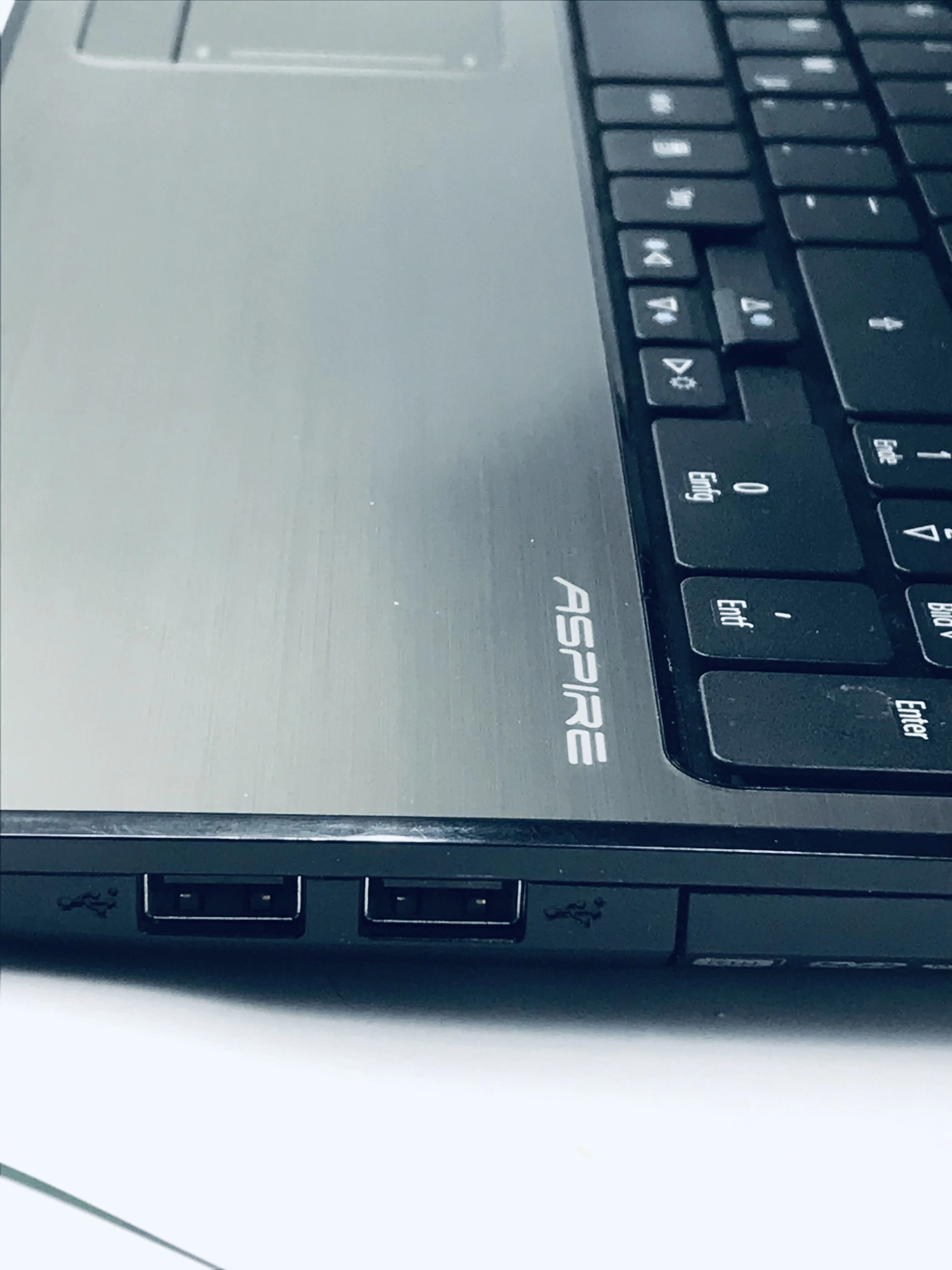 laptop-acer-aspire-5741g-750gb-hdd-seria-procesora-intel-core-i5