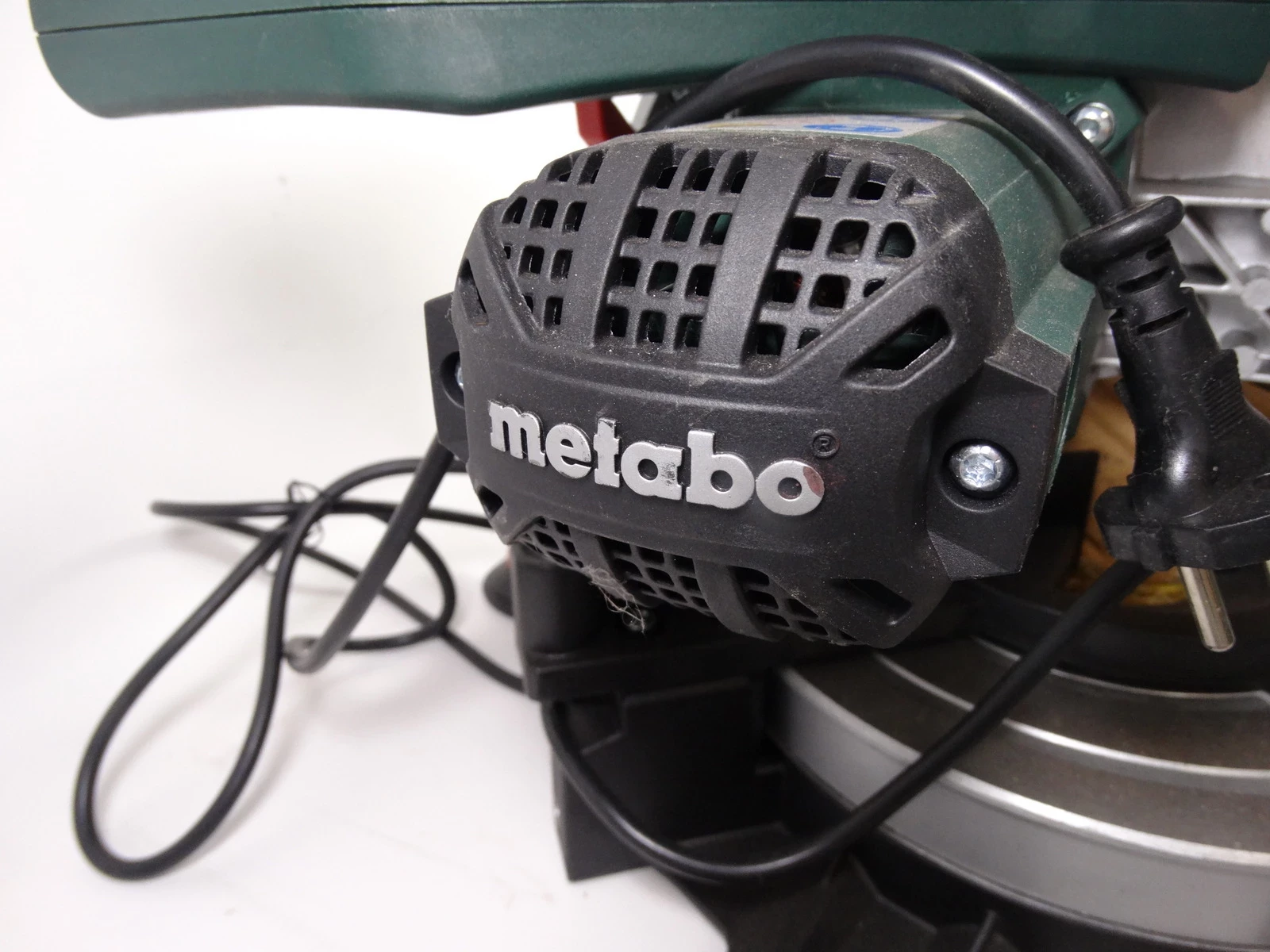 ukosnica-metabo-ks-216-m-lasercut-srednica-tarczy-216