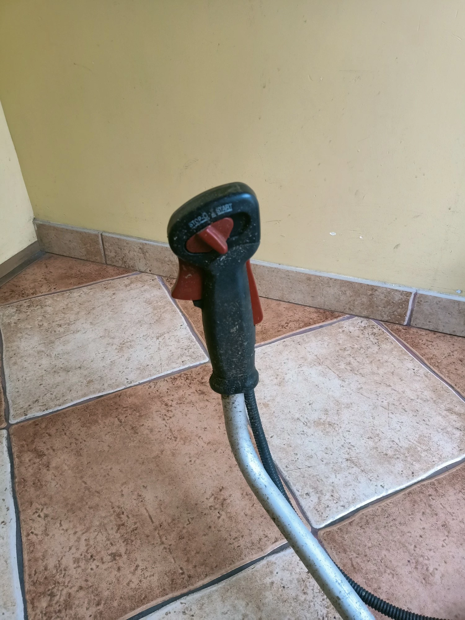 kosa-spalinowa-kawasaki-tj53e-moc-silnika-3