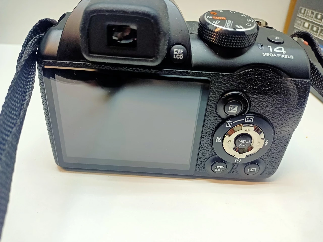 aparat-fujifilm-s4500-torba-pudelko-rozdzielczosc-14