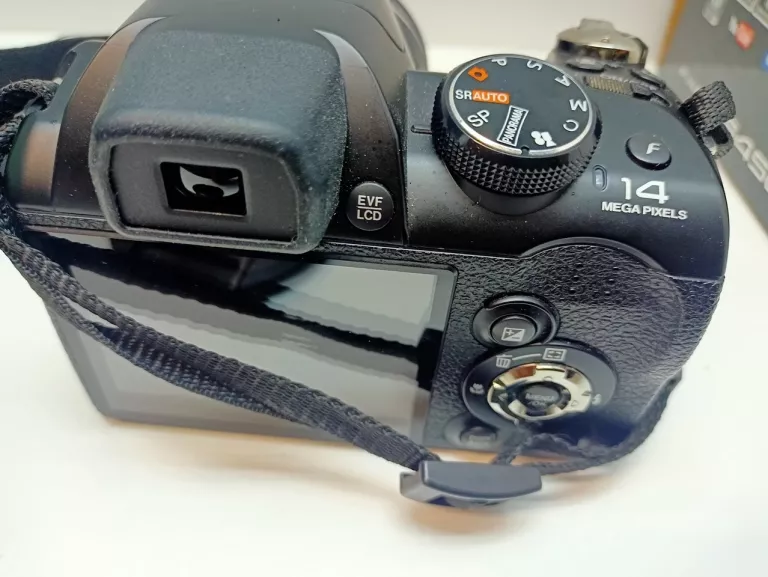 aparat-fujifilm-s4500-torba-pudelko-kod-producenta-3280972hoi