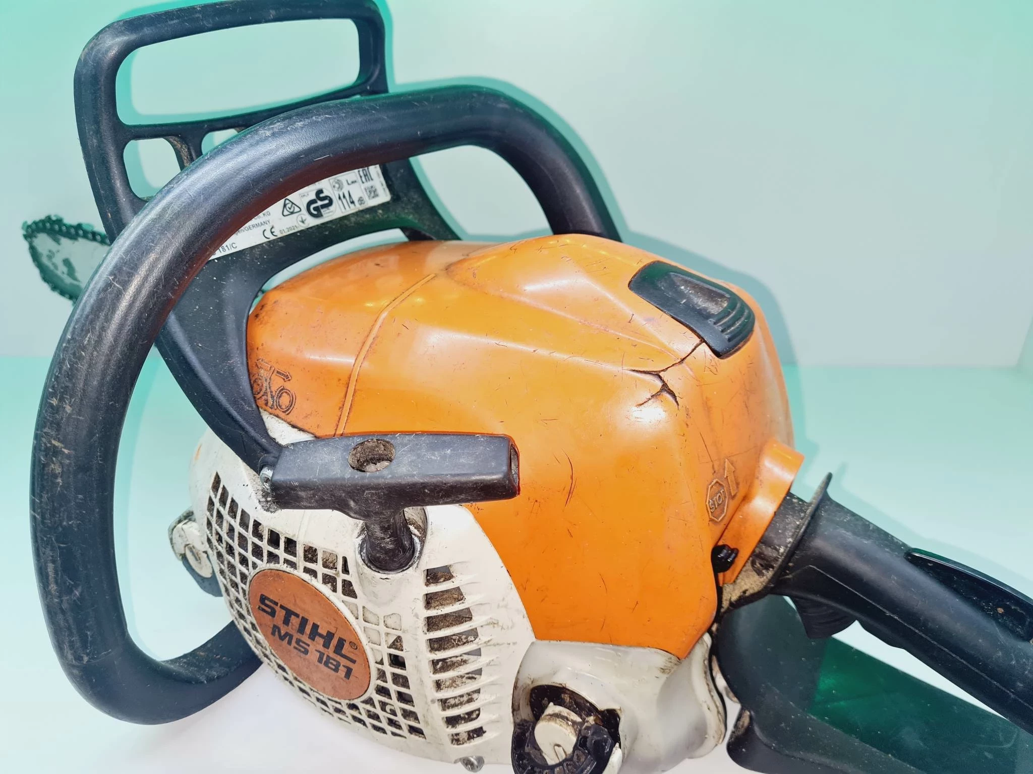 pila-spalinowa-sthil-ms-181-zasilanie-spalinowe