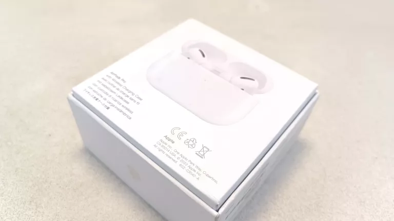 SŁUCHAWKI APPLE AIR PODS 1 PRO KOMPLET