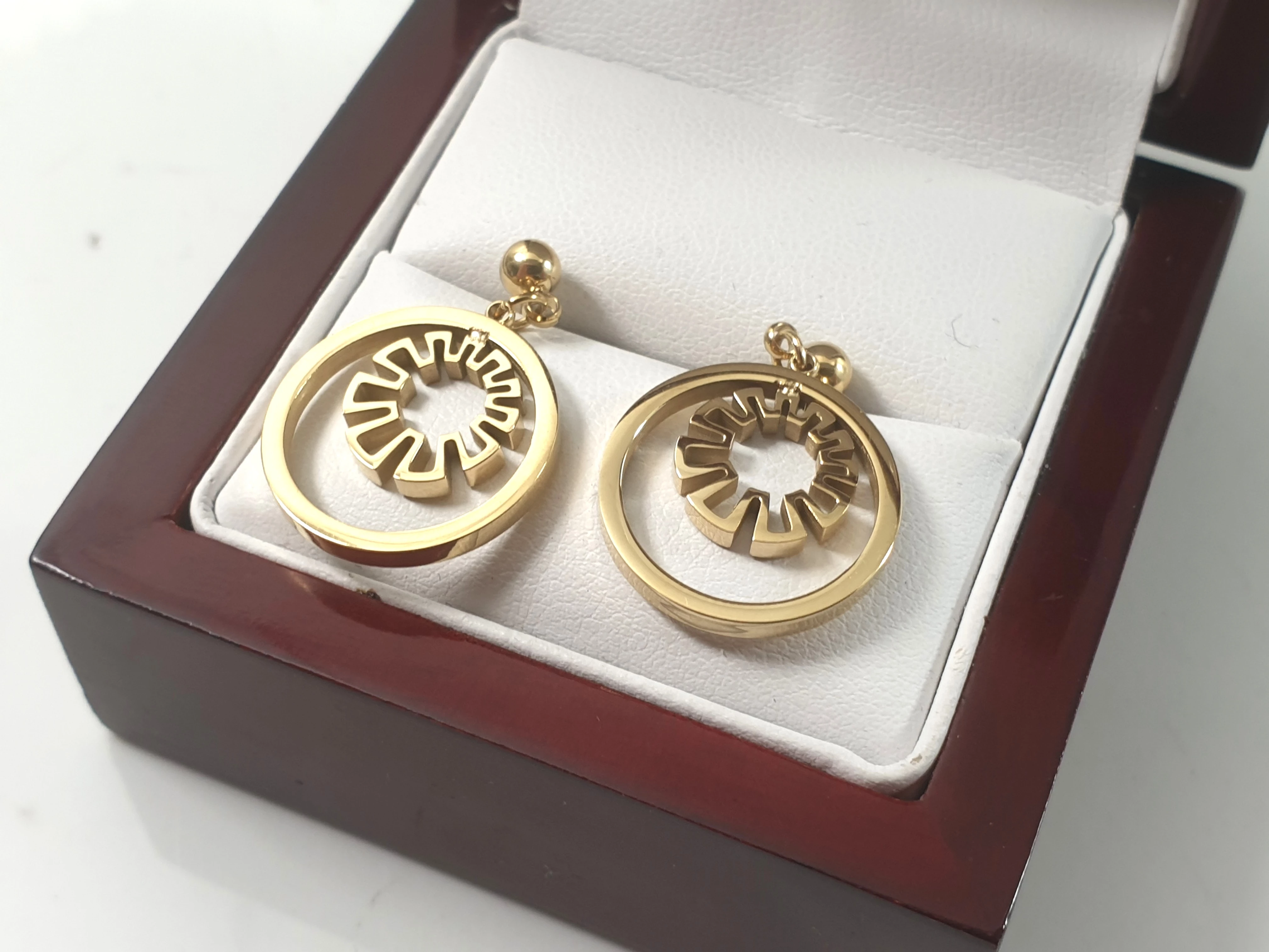 kolczyki-stal-pozlacana-azteckie-slonce-wiszace-material-15835-256