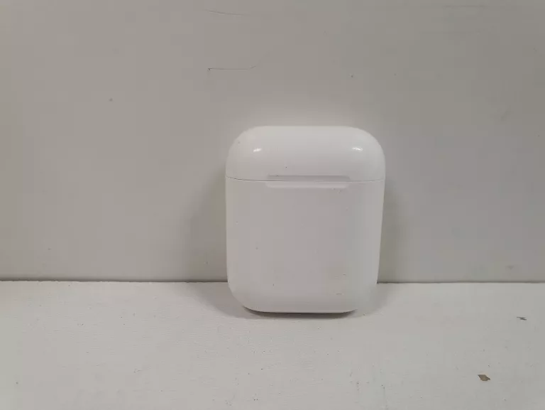 sluchawki-bezprzewodowe-apple-airpods-2-opis-stan-uzywany