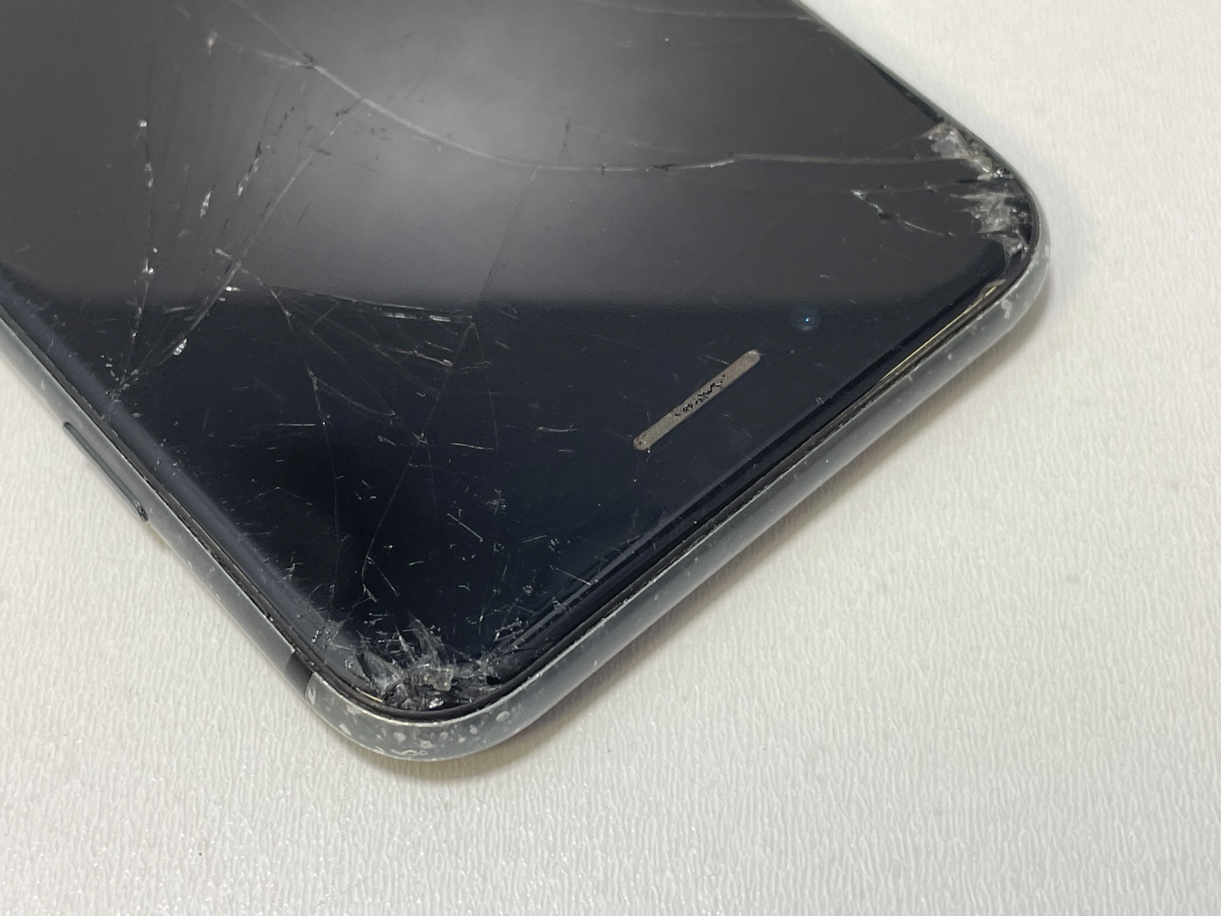 telefon-apple-iphone-8-64gb-czytaj-opis-ean-gtin-0190198450975