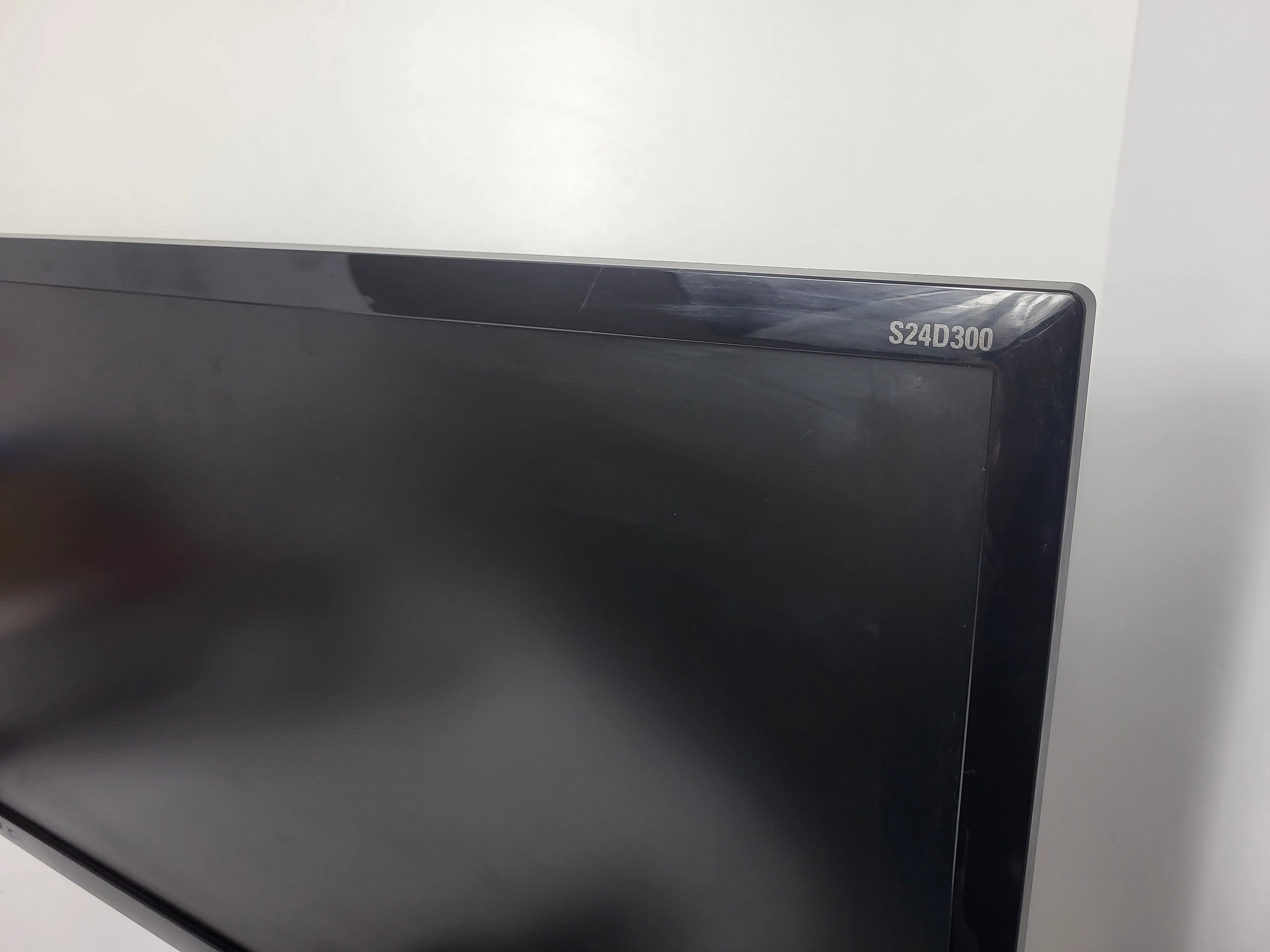 monitor-samsung-s24d300h-kod-producenta-ls24d330hsxen