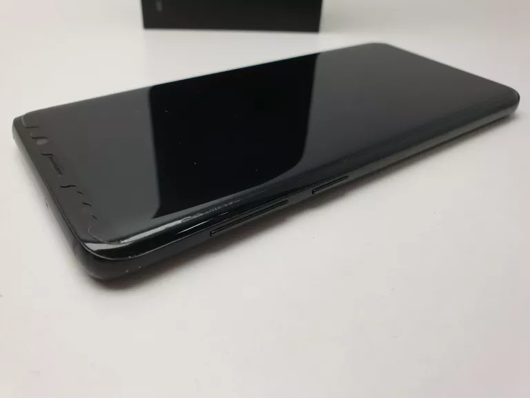 TELEFON SAMSUNG GALAXY S9+ AKCESORIA KOMPLET