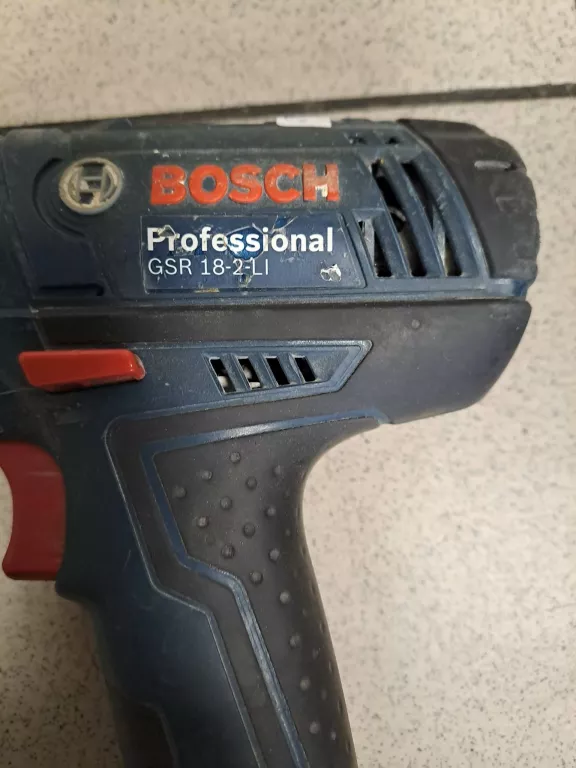 BOSCH PROFESIONAL GSR 18-2-LI/ 18V /2 X AKUM./ŁA