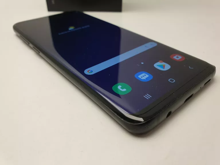 TELEFON SAMSUNG GALAXY S9+ AKCESORIA KOMPLET