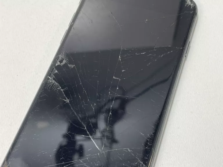 telefon-apple-iphone-8-64gb-czytaj-opis-typ-smartfon