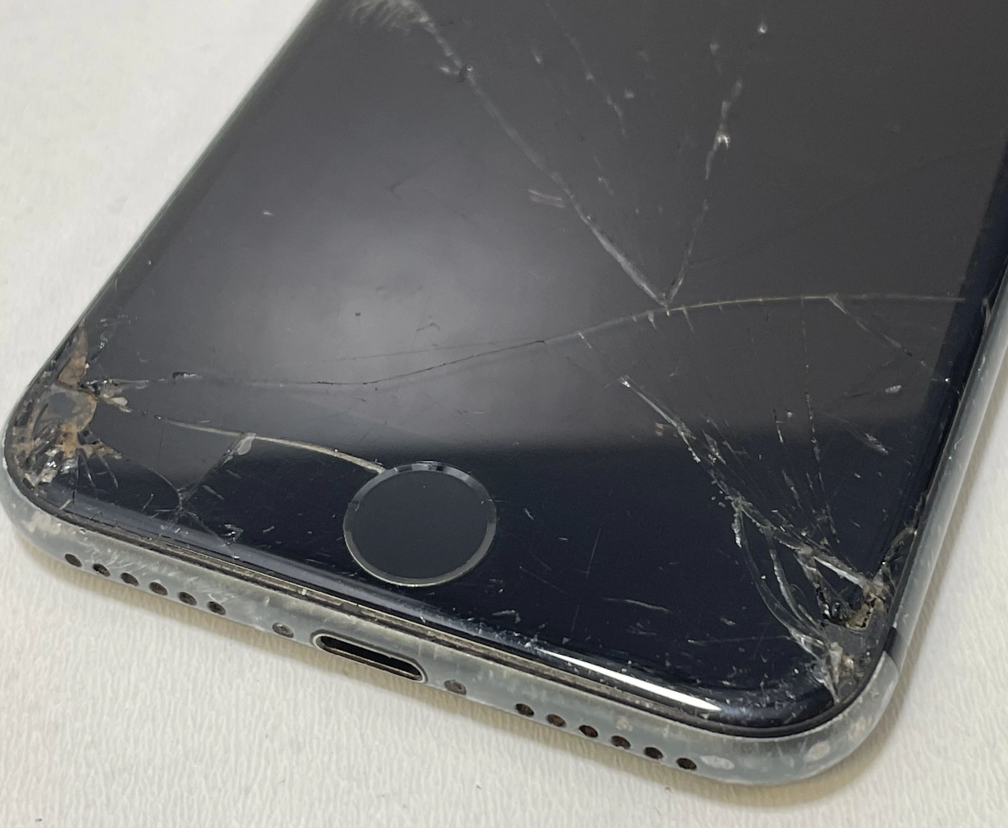 telefon-apple-iphone-8-64gb-czytaj-opis-kod-producenta-mq6g2pma