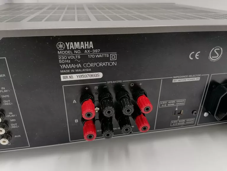 WZMACNIACZ YAMAHA AX-396