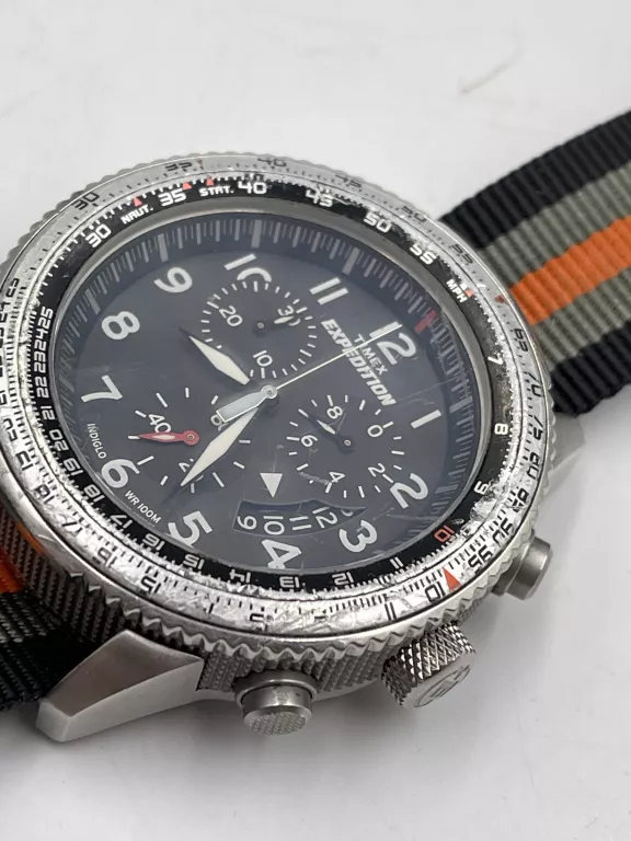 zegarek-timex-t49823-mechanizm-kwarcowy