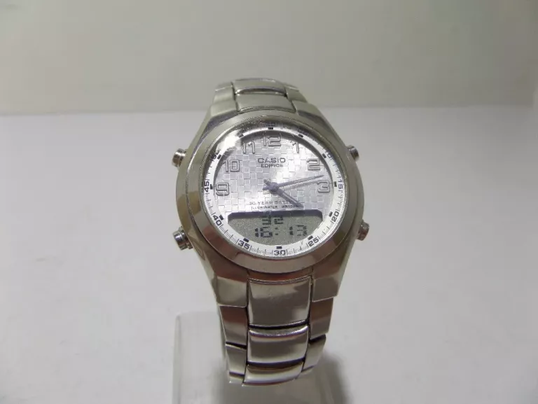 ZEGAREK CASIO EFA 111
