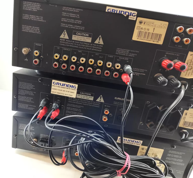 ZESTAW GRUNDIG AMPLITUNER TUNER EQUALIZER 210