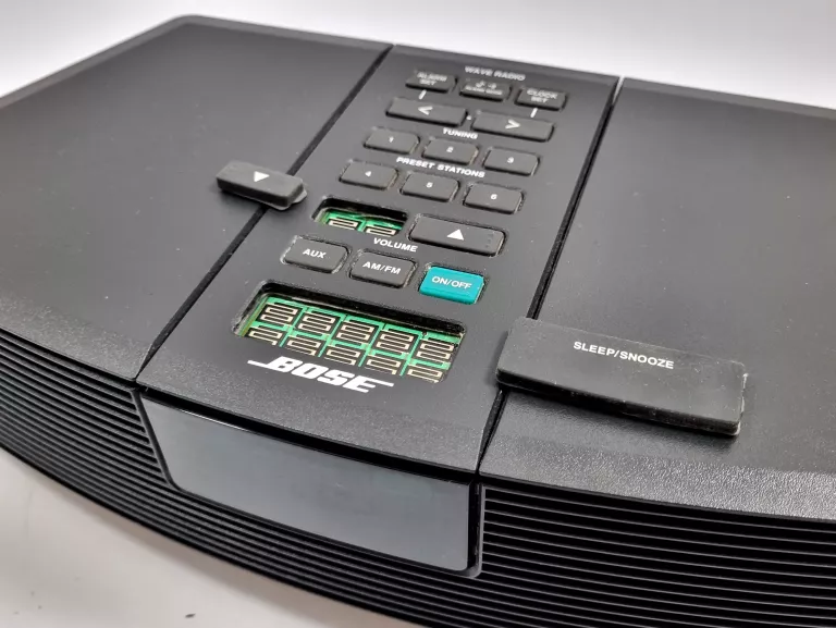 RADIO BOSE WAVE RADIO AWR1-2W Z PILOTEM!