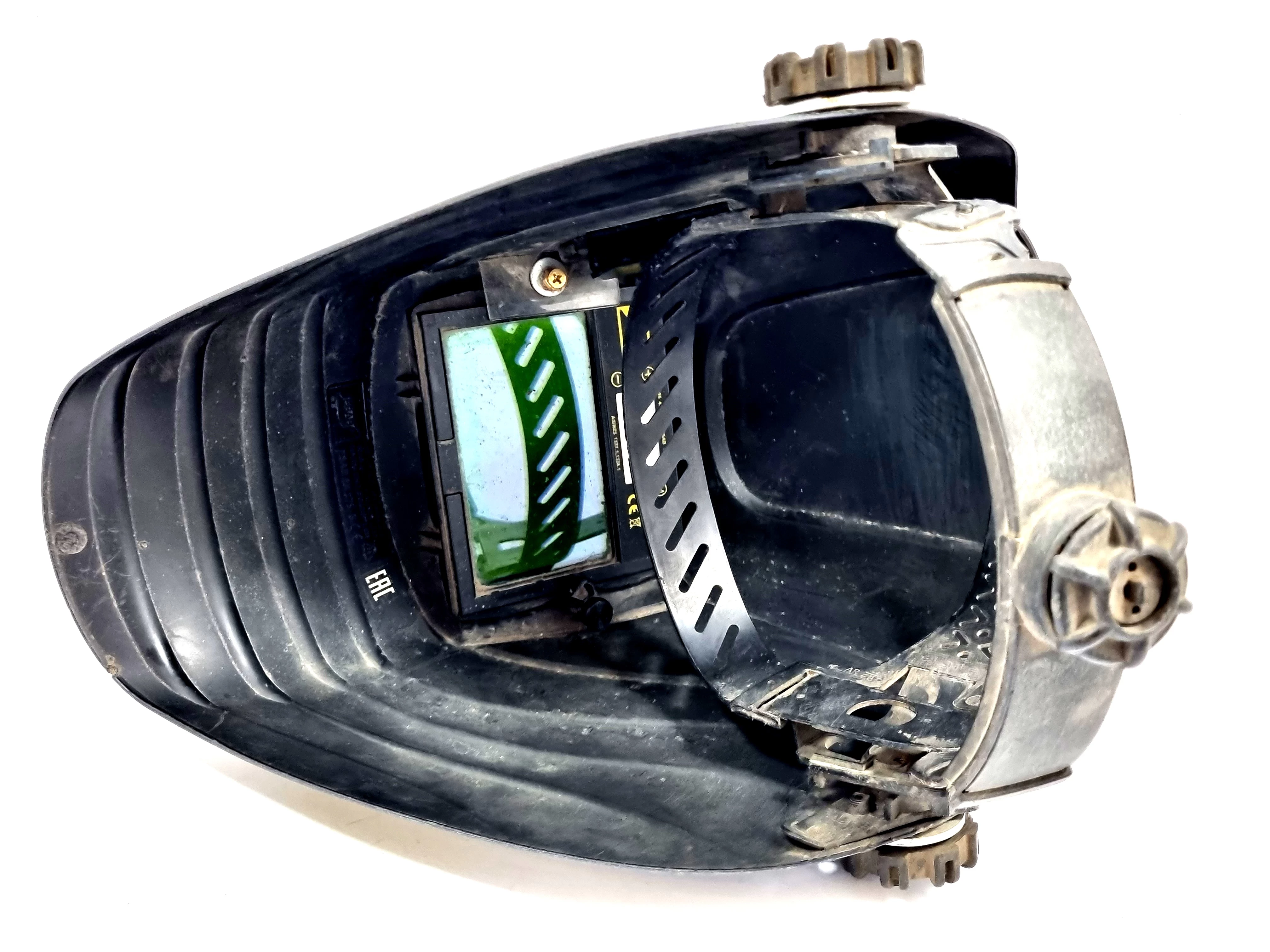 przylbica-spawalnicza-esab-aristo-tech-hd-liczba-sensorow-2