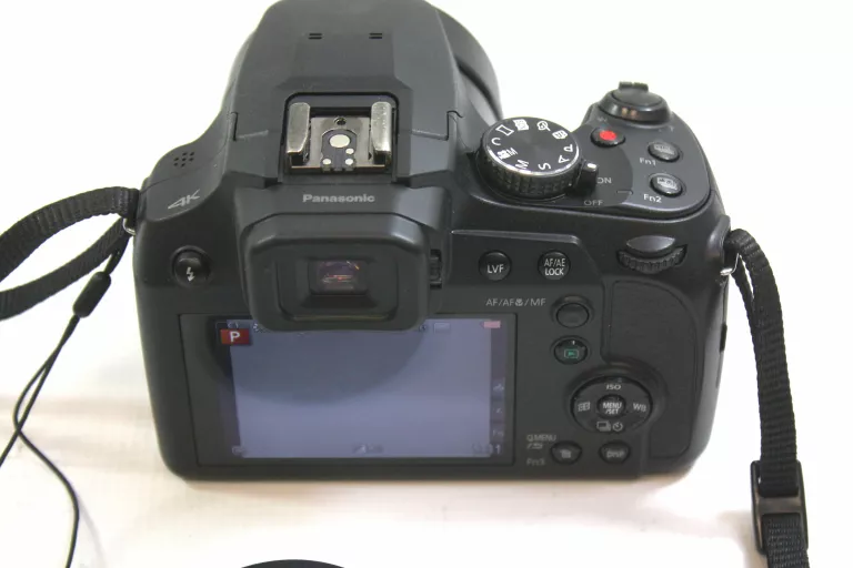 APARAT PANASONIC LUMIX DC-FZ82