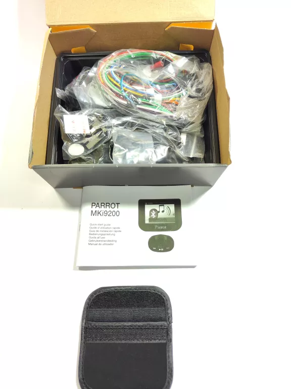 parrot-mki9200-zestaw-glosnomowacy-bluetooth-kod-producenta-mki9200