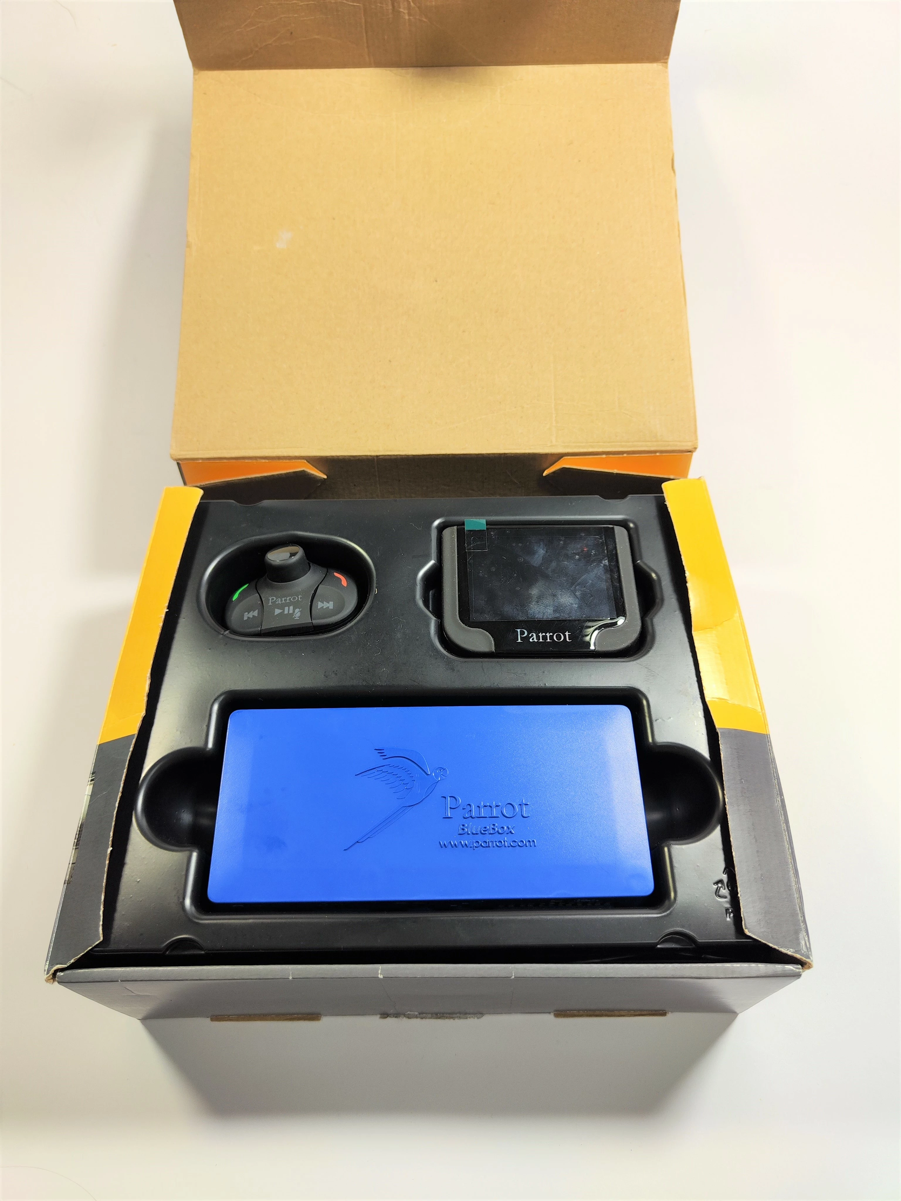 parrot-mki9200-zestaw-glosnomowacy-bluetooth-stan-uzywany