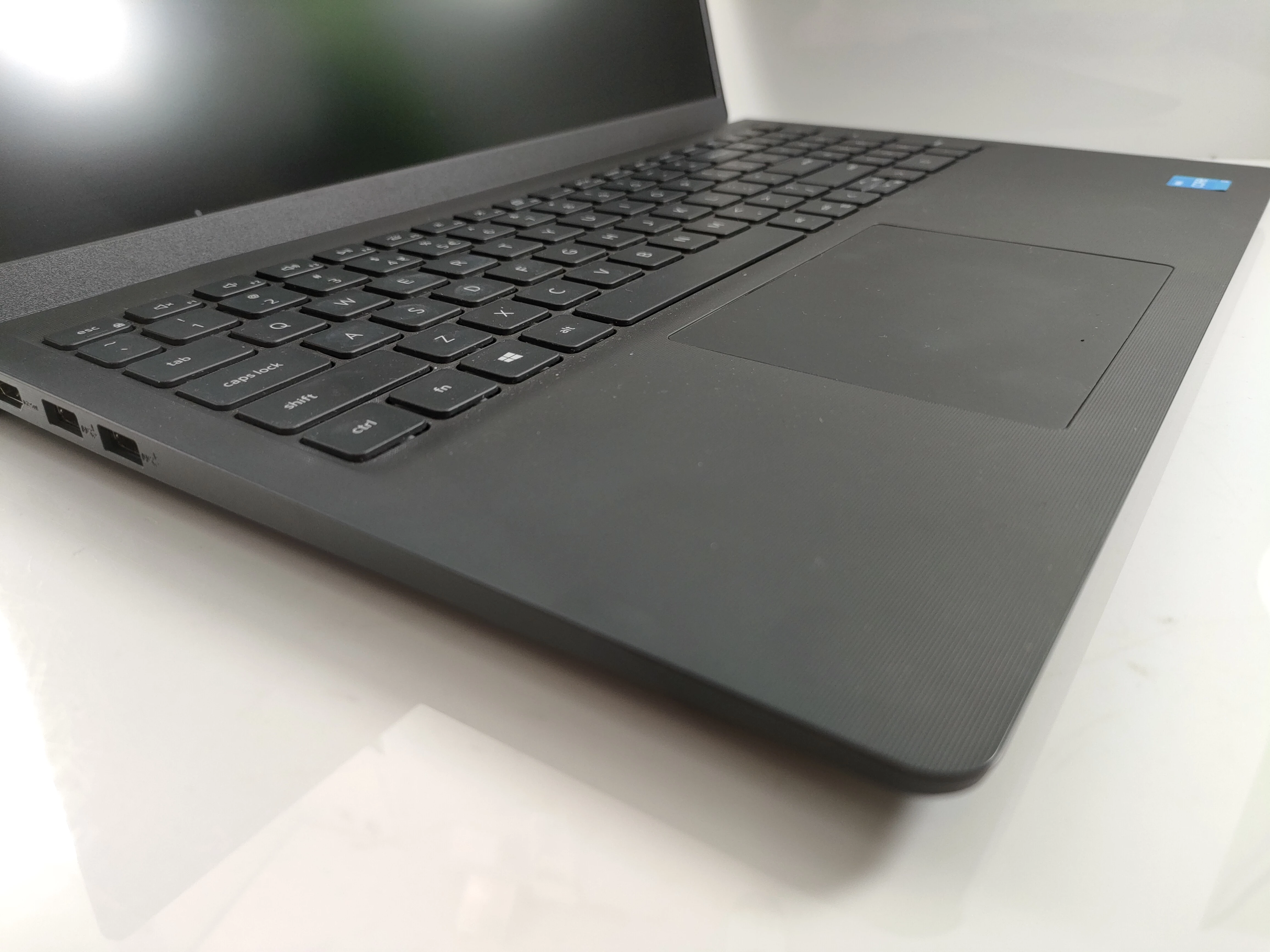 LAPTOP DELL VOSTRO 15 3510 | Laptopy | Loombard.pl