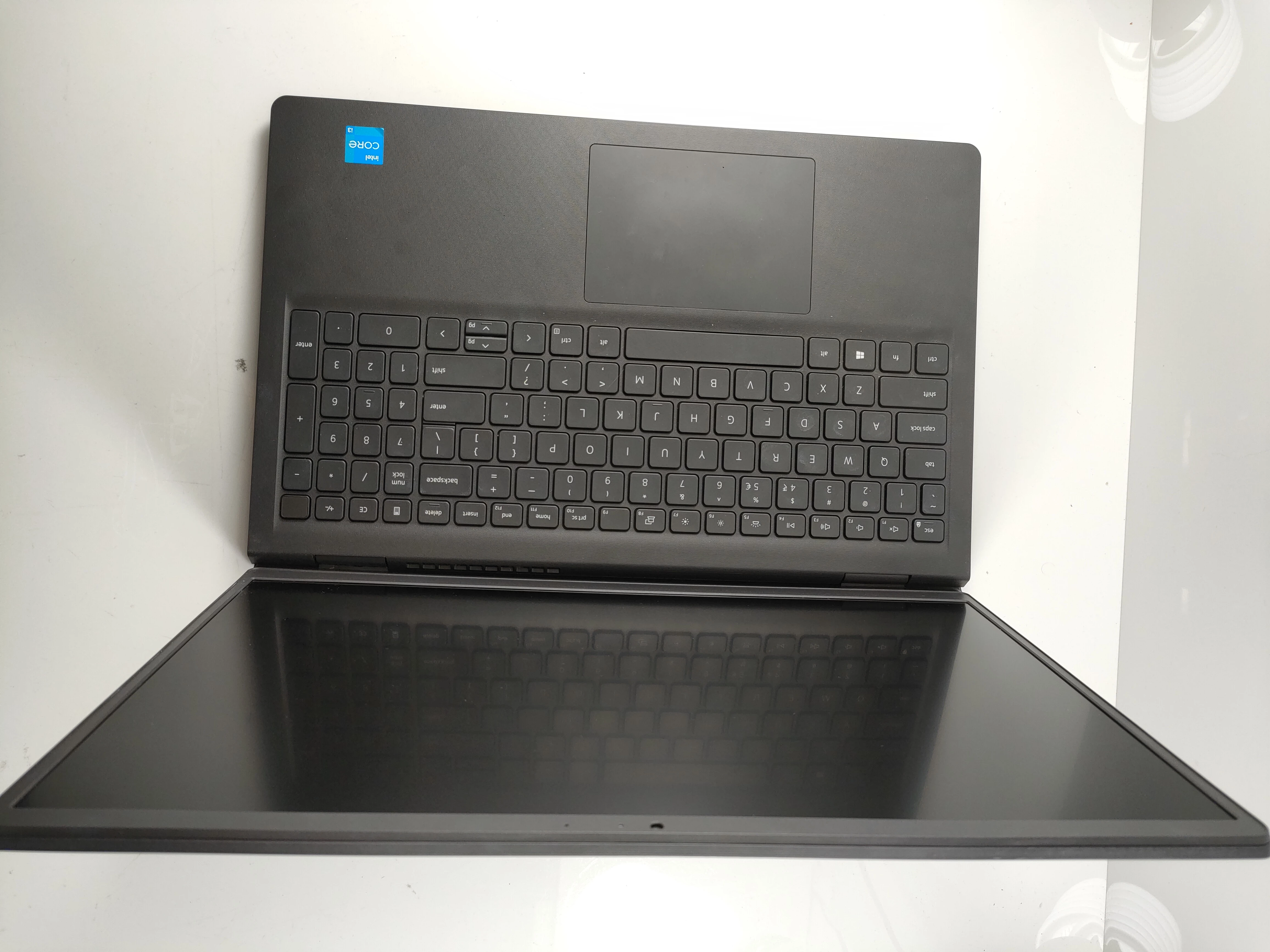 laptop-dell-vostro-15-3510-wielkosc-pamieci-ram-8-gb