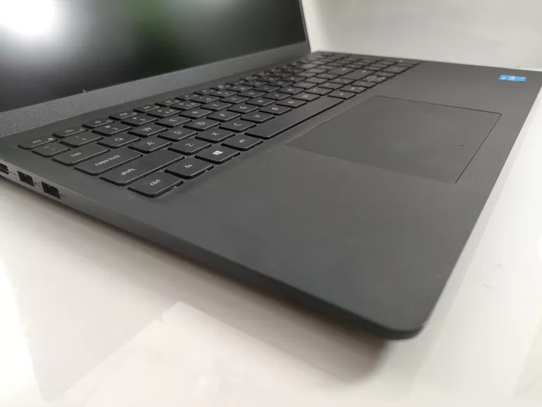 laptop-dell-vostro-15-3510-stan-uzywany