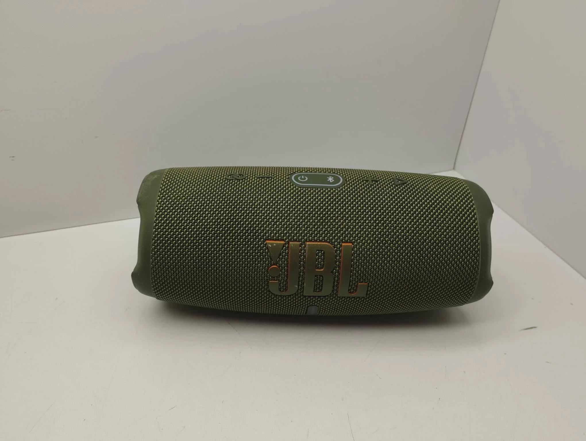 jbl-charge-5-zielony-3-maja-9-lipno