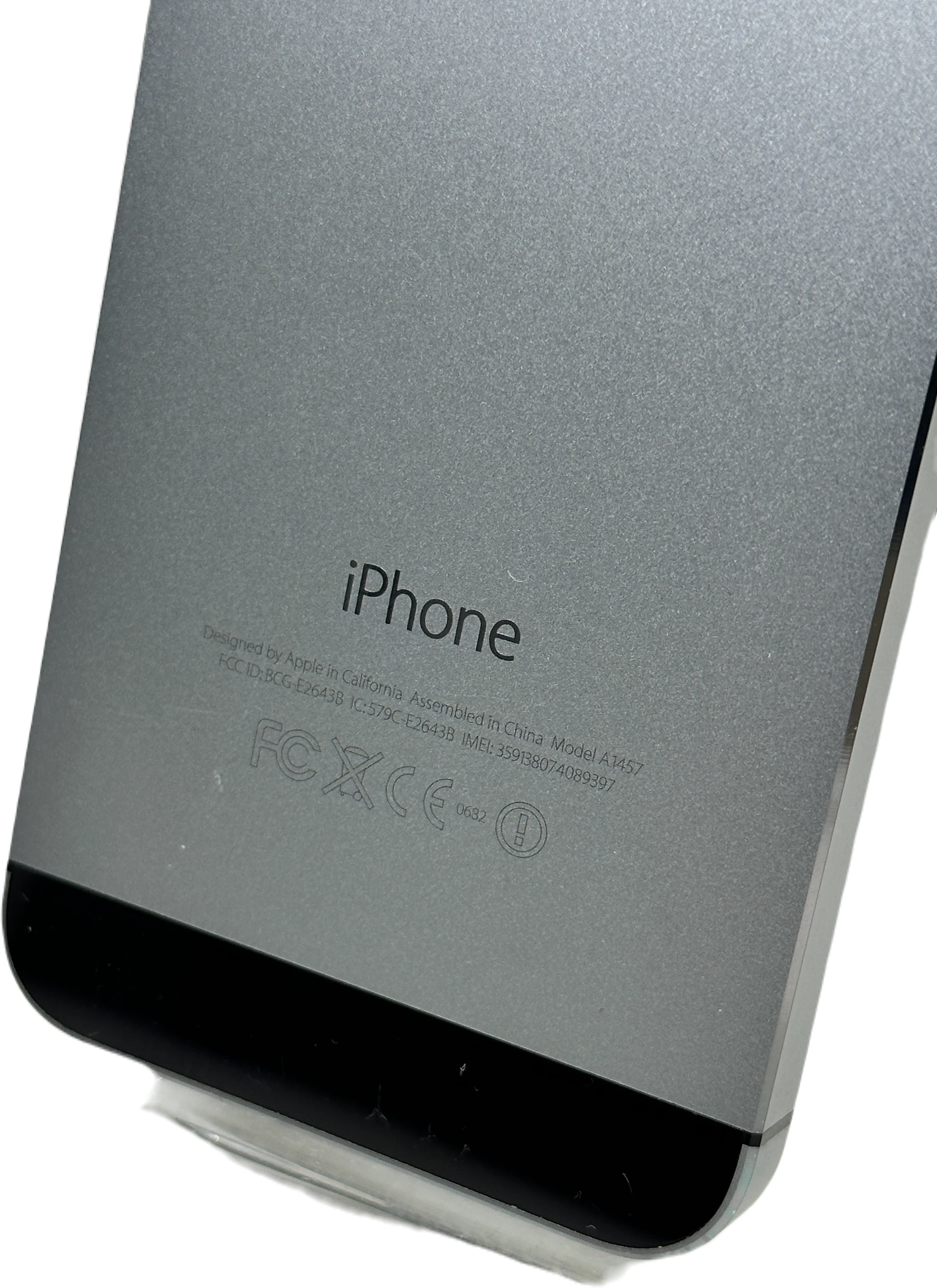 smartfon-apple-iphone-5s-16gb-4-gwiezdna-szarosc-kod-producenta-a1457